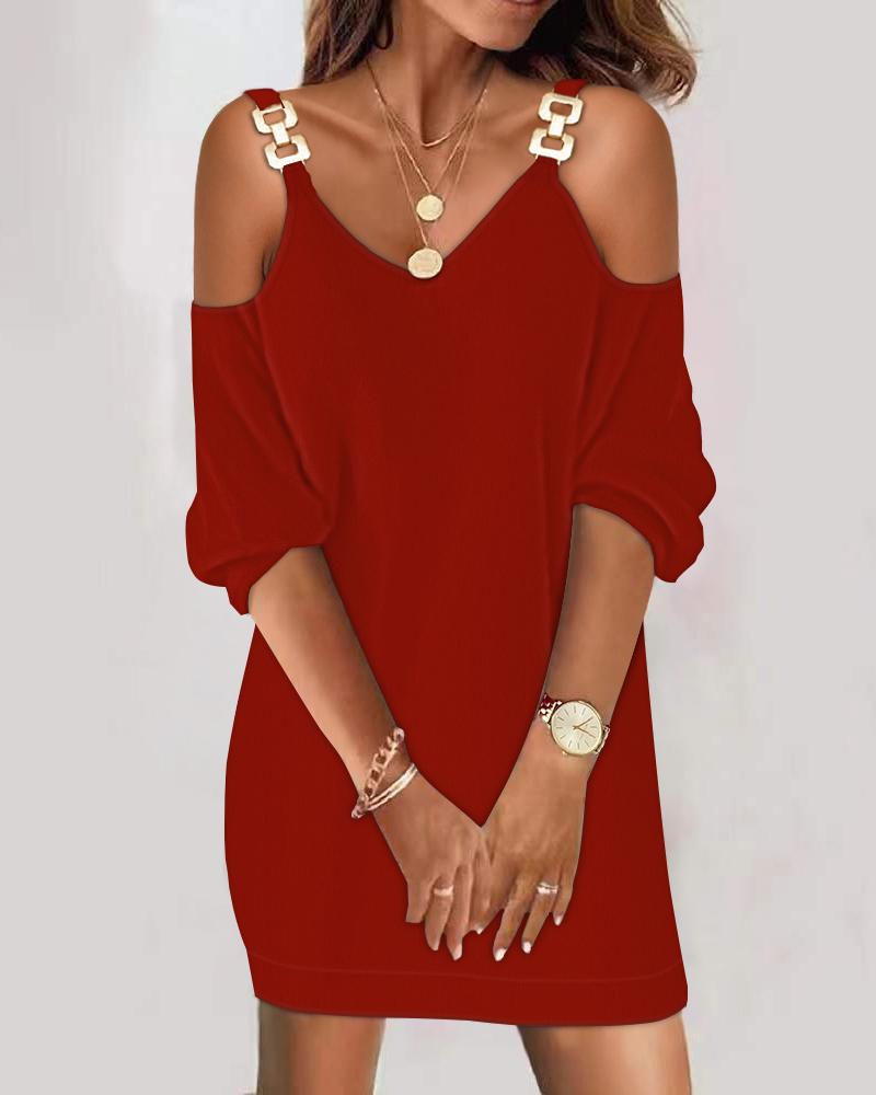 

Metal Decor Cold Shoulder Casual Dress, Red