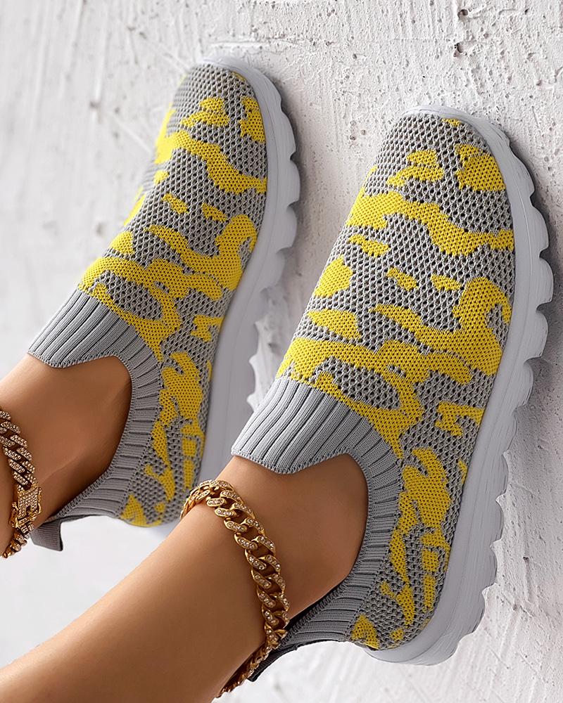 

Colorblock Slip On Casual Knit Sneakers, Yellow