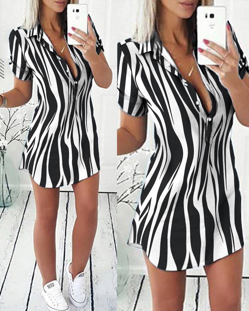 

Zebra Stripe Print Button Front Shirt Dress, Blackwhite