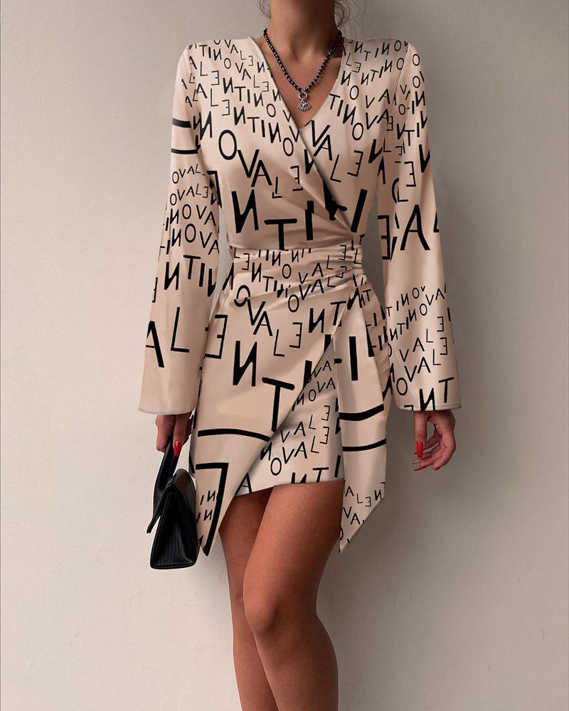 

Letter Print Long Sleeve Wrap Dress, Khaki