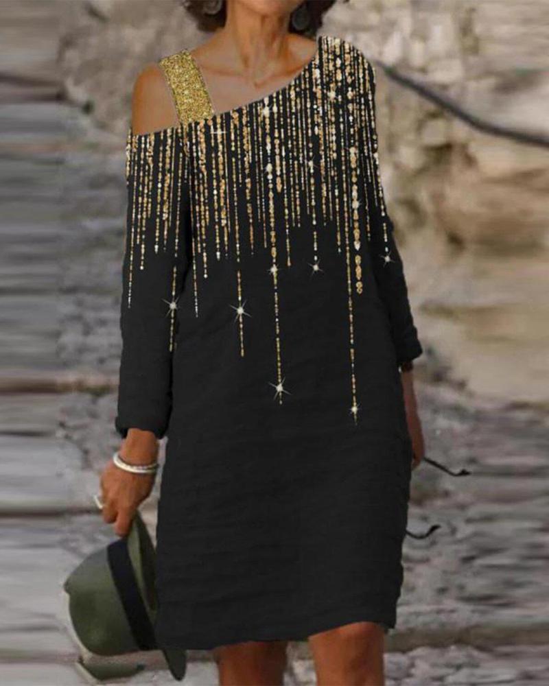 

Star Print Cold Shoulder Casual Dress, Black