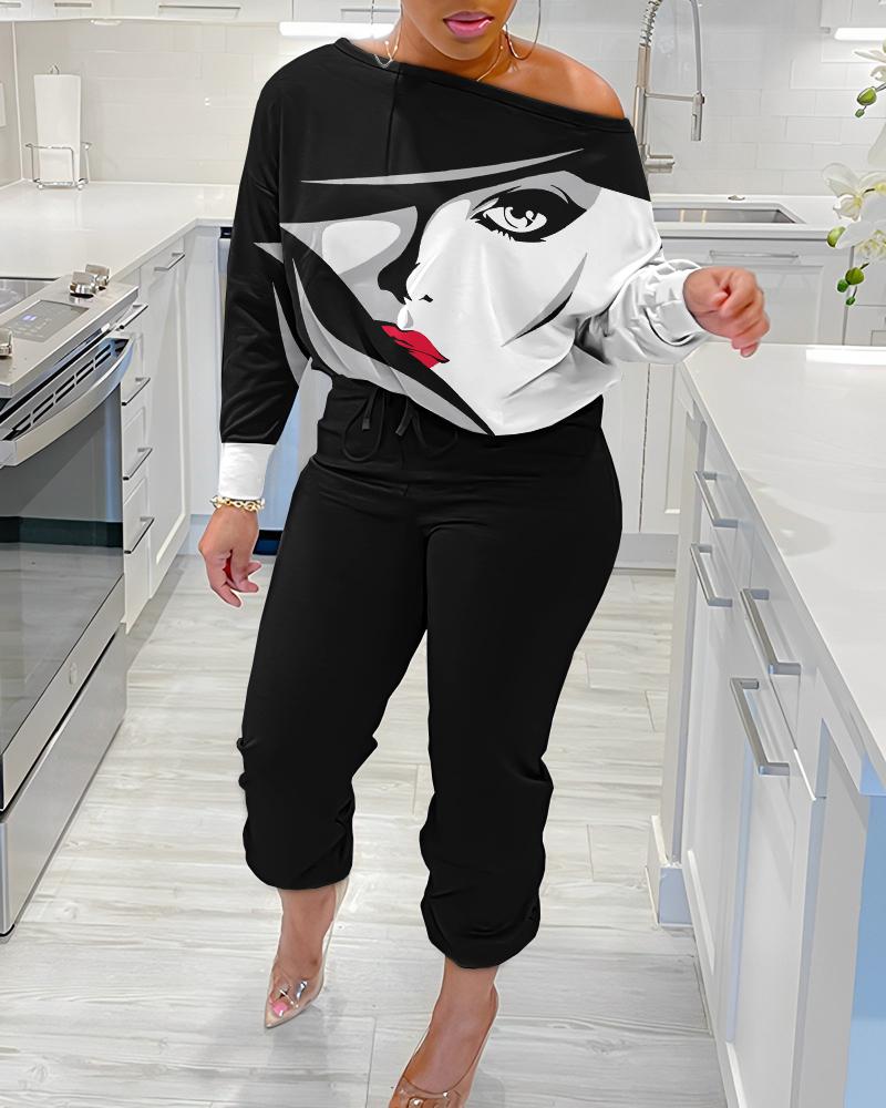 

Figure Print Skew Neck Top & Drawstring Cuffed Pants Set, Black