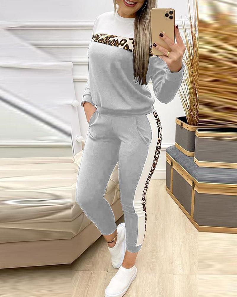 

Cheetah Print Colorblock Women Top & Pants Set, Gray