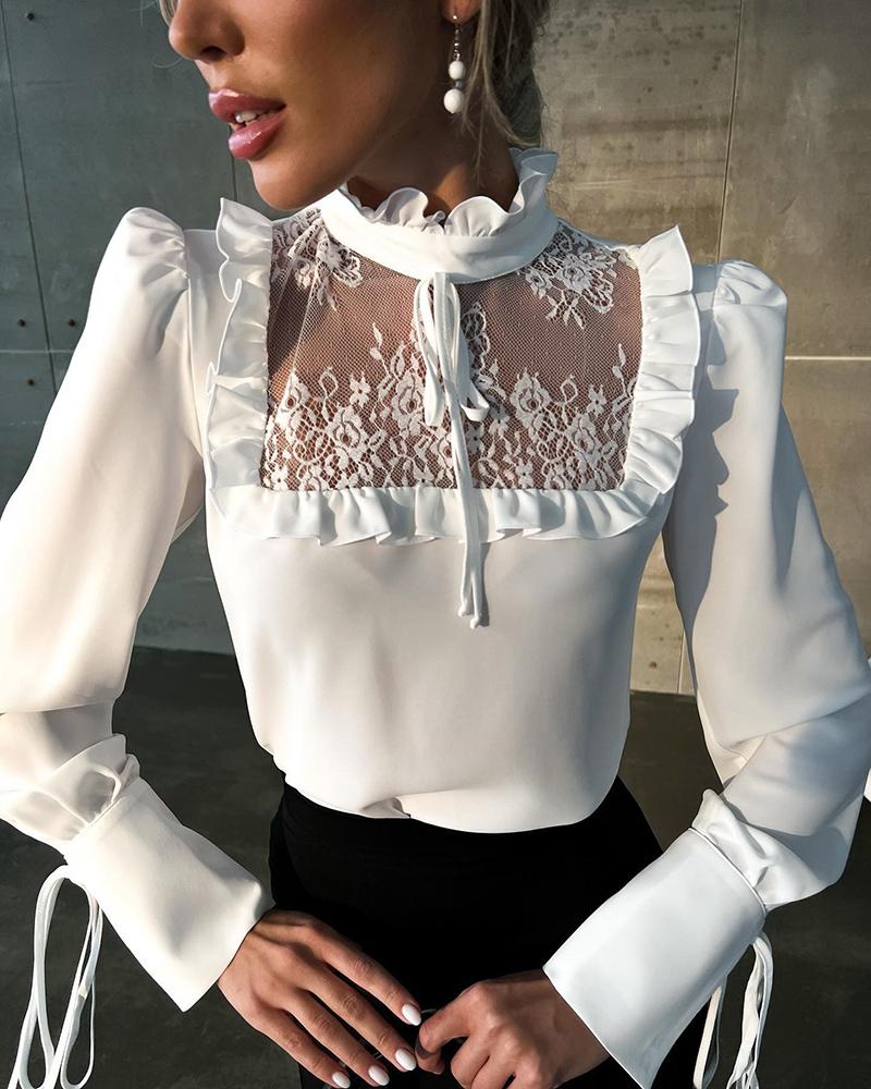 

Frill Hem Crochet Lace Patch Puff Sleeve Top, White