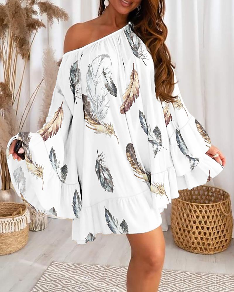 

Feather Print Bell Sleeve Ruffle Hem Swing Dress, White