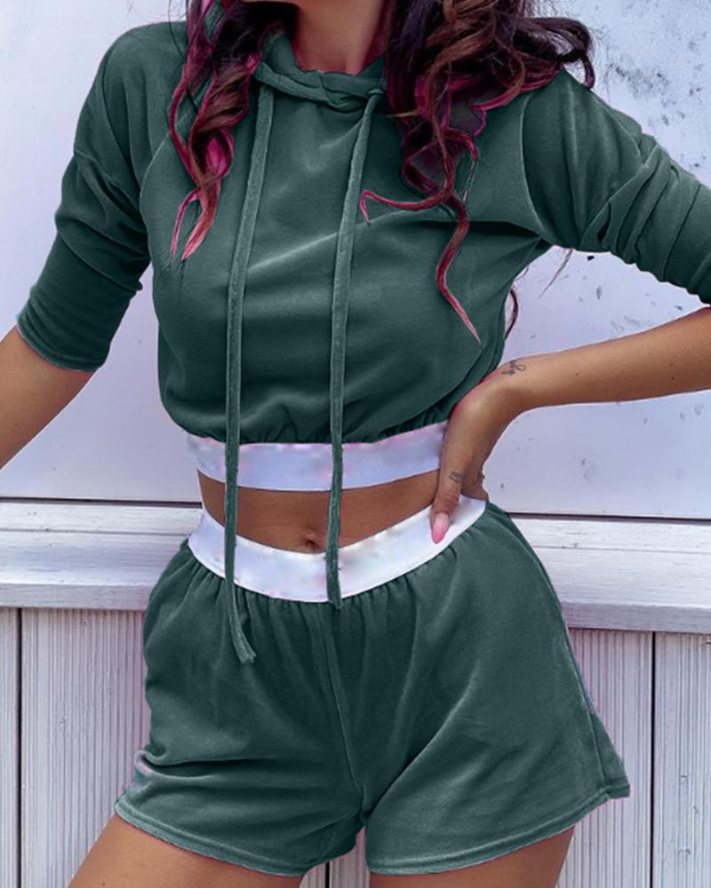 

Velvet Drawstring Hoodie & Shorts Set, Green
