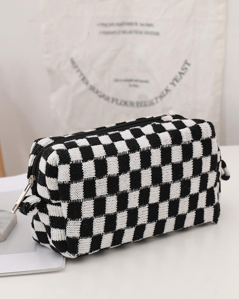

Plaid Knitted Makeup Bag, Black