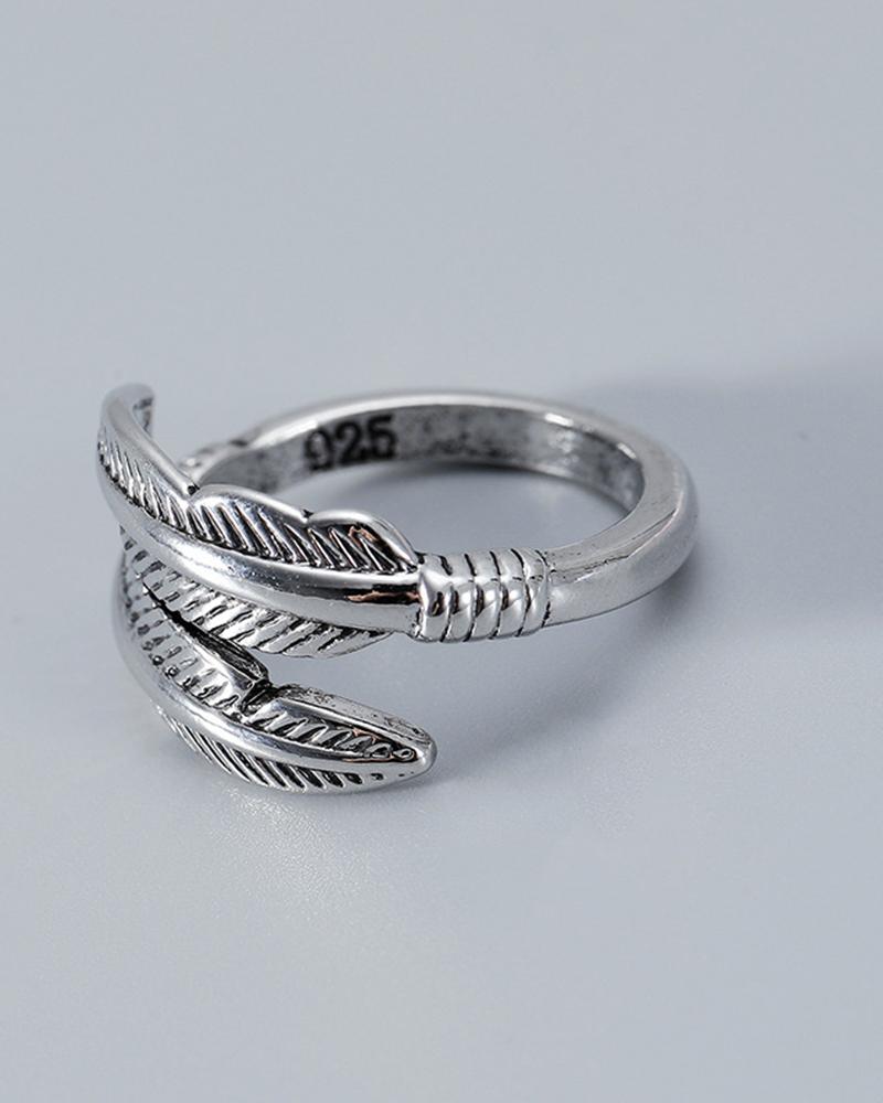 

Feather Pattern Titanium Steel Ring, Silver
