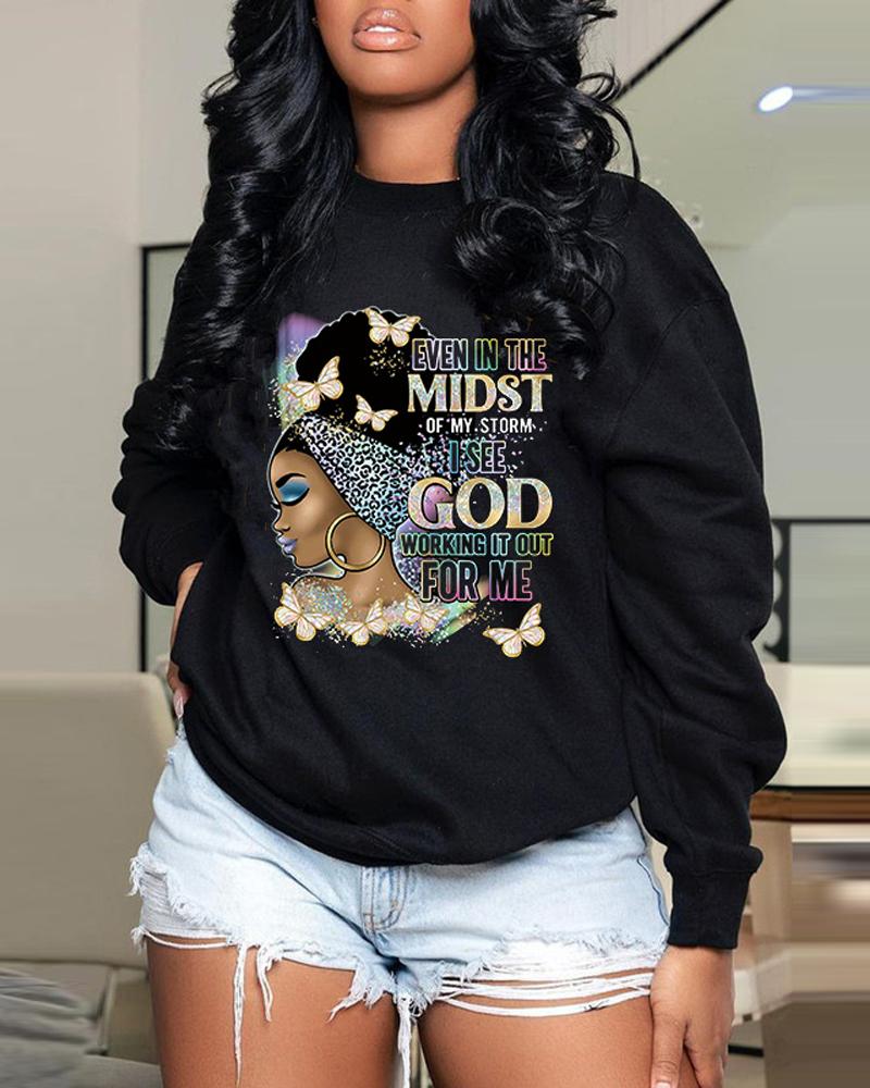 Plus Size Figure Letter Butterfly Print Long Sleeve Sweatshirt
