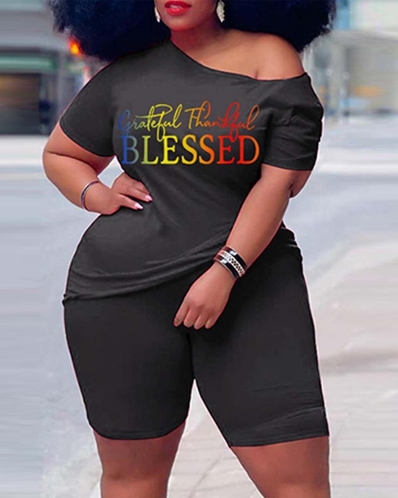 

Plus Size Grateful Thankful Blessed Print Casual Top & Shorts Set, Black