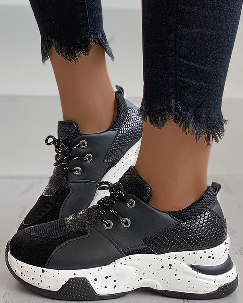 

Cheetah / Snakeskin Print Colorblock Lace-up Sneaker, Black