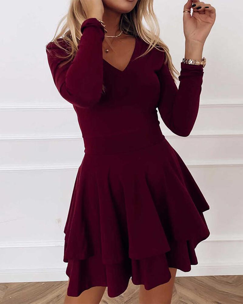

Solid Color Long Sleeve Pleated Mini Dress, Wine red