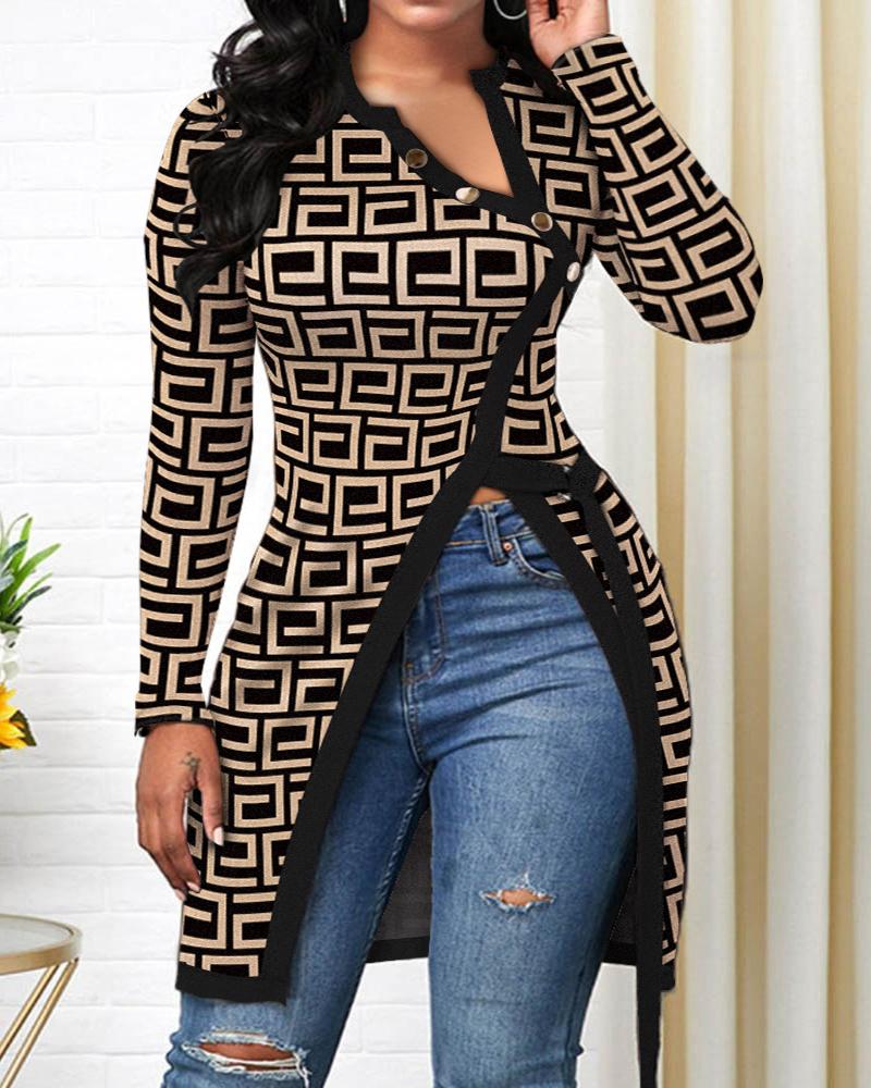 

Plus Size Geometric Print Long Sleeve High Slit Top, Brown