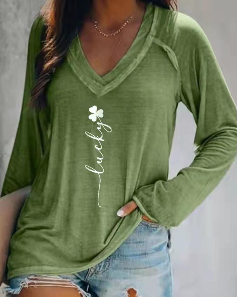 

St. Patrick's Day Letter Clover Print Long Sleeve Top, Green