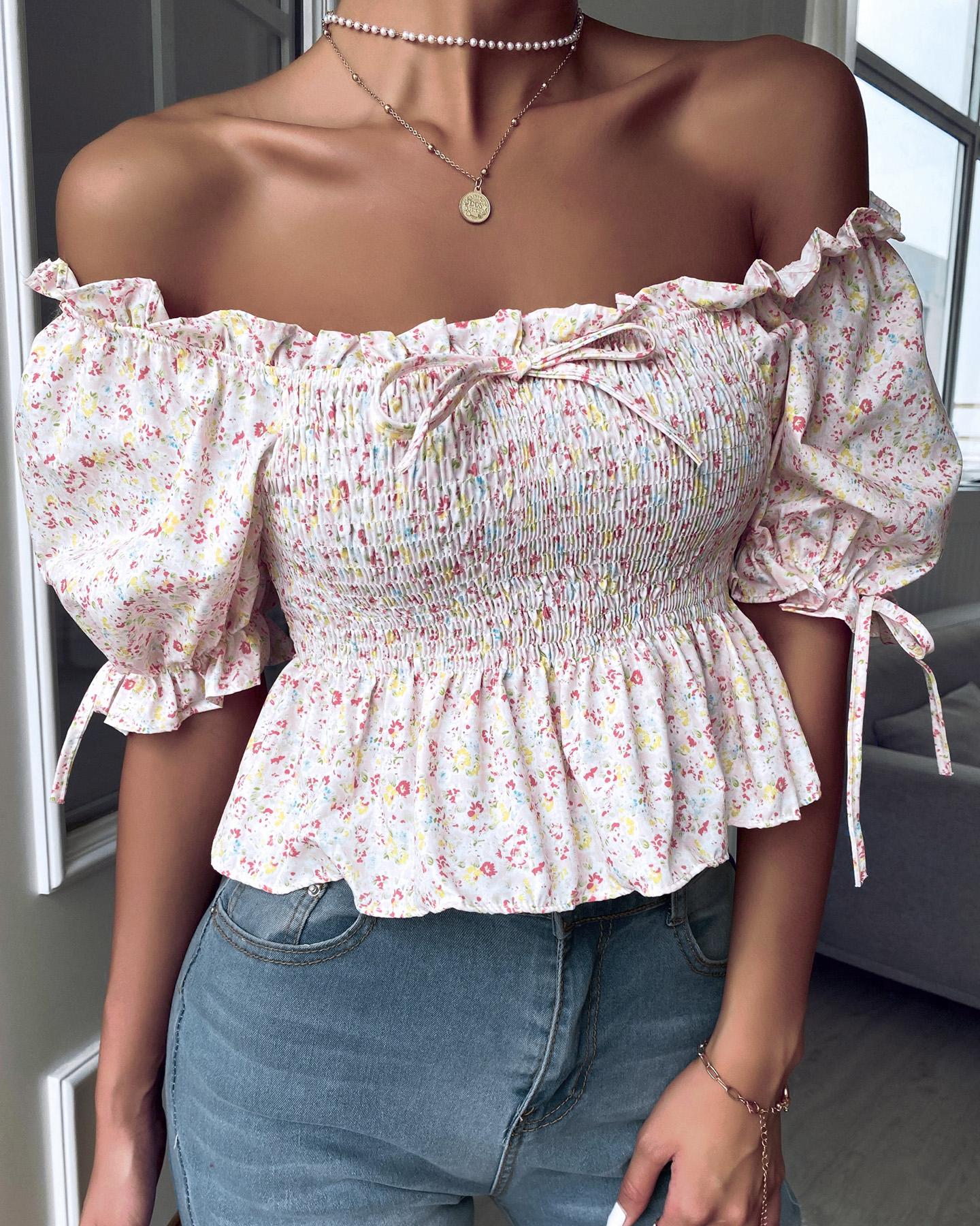 

Off Shoulder Ditsy Floral Print Frill Hem Shirred Top, Style1