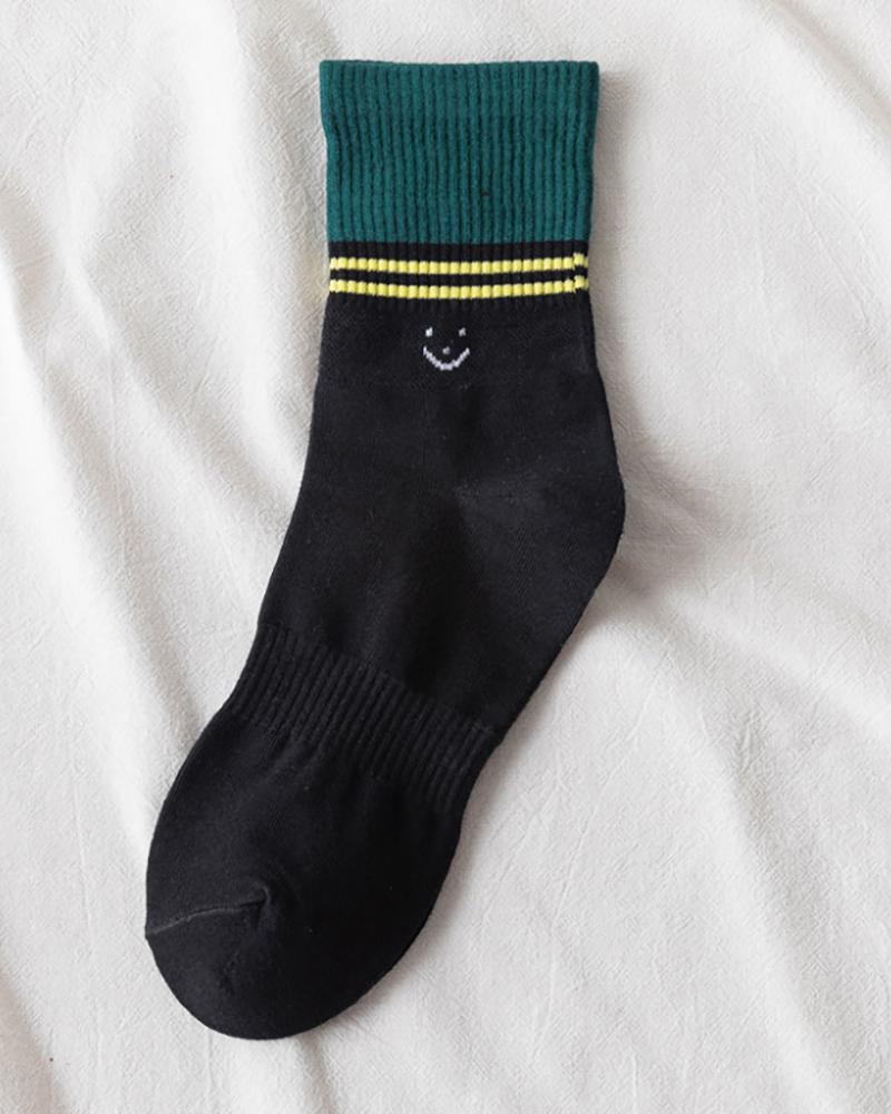

1Pair Smile Face Embroidery Colorblock Crew Socks, Green