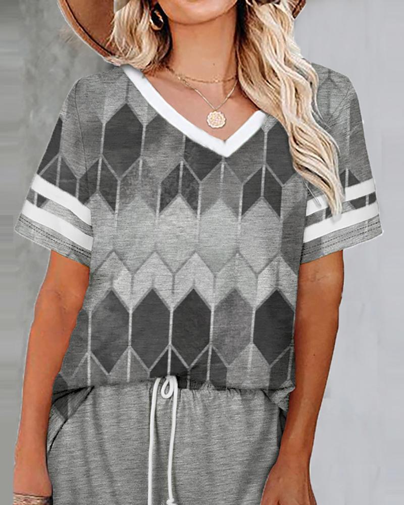 

Striped Geo Print Colorblock Short Sleeve Top, Gray