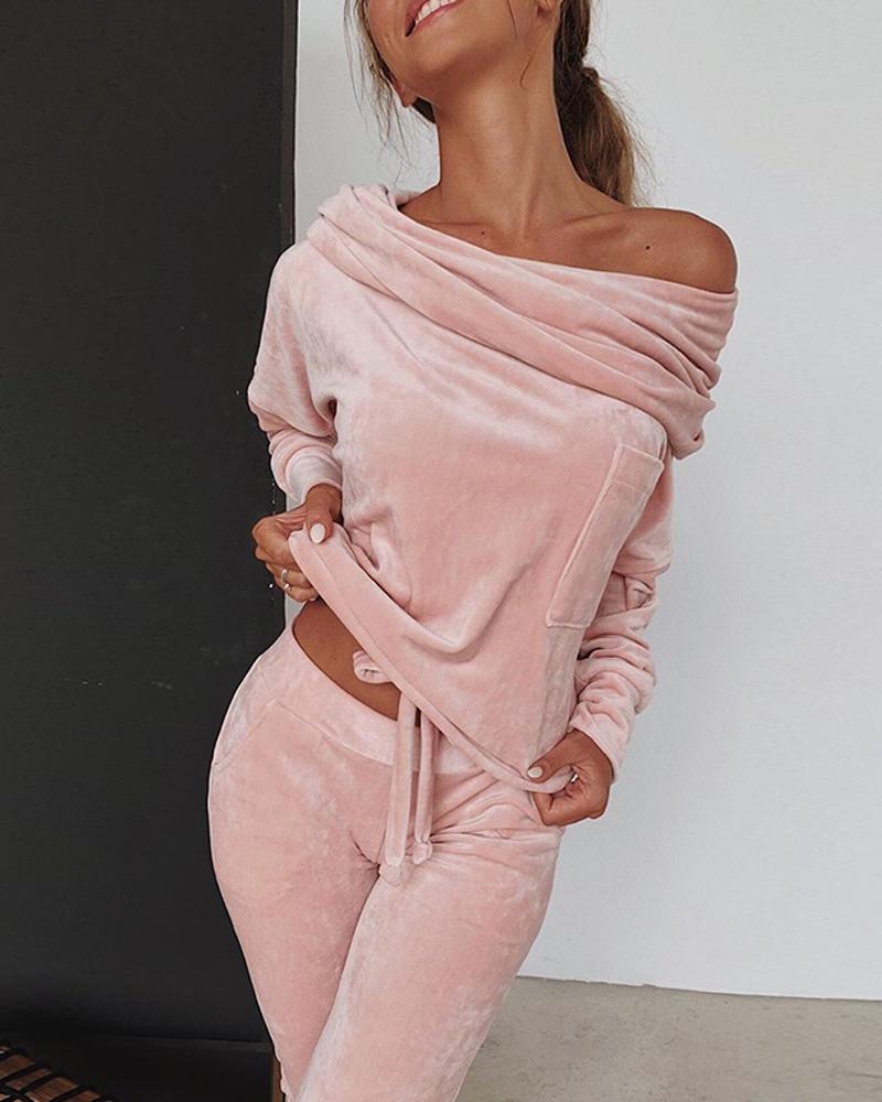

Off Shoulder Ruched Top & Pant Sets, Pink