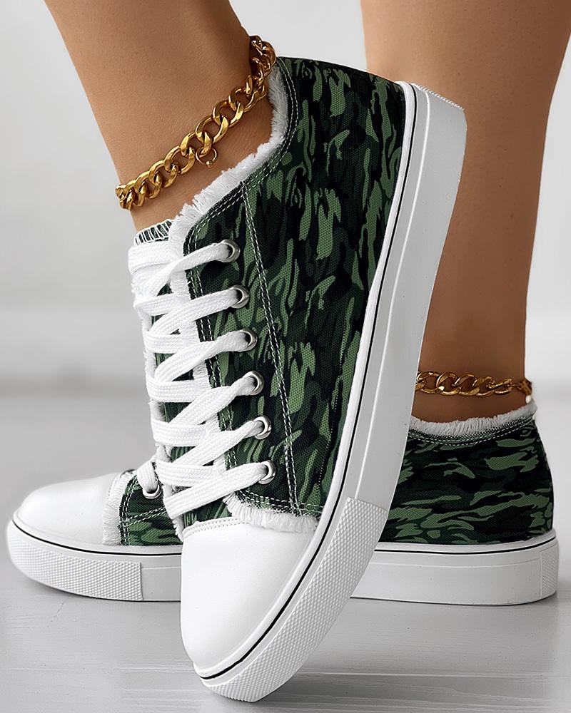 

Plants Print Raw Hem Canvas Sneakers, Camoflage