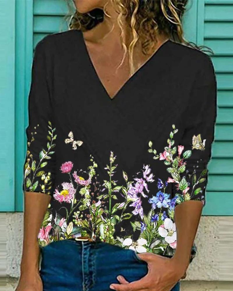 

Floral Butterfly Print V-Neck T-shirt, Black