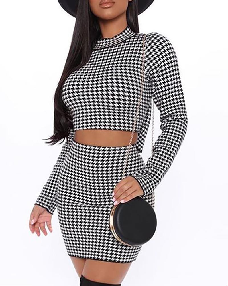 

Houndstooth Long Sleeve Top & Skirt Set, Black