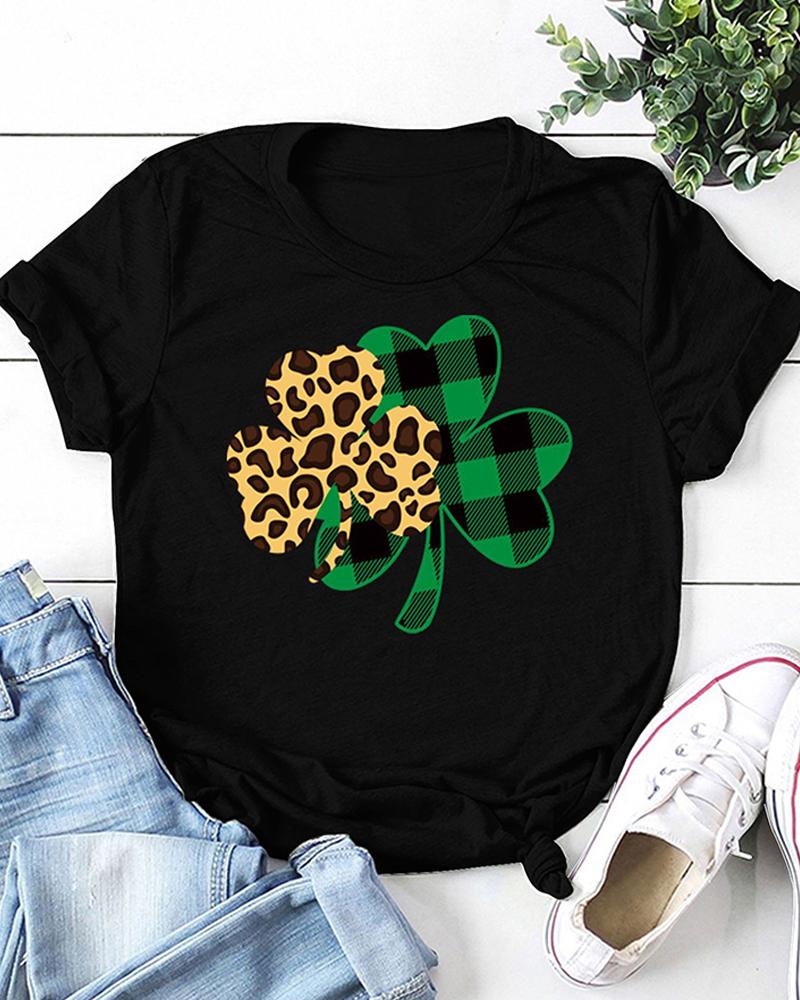 

St.Patrick' Day Clover Print Short Sleeve T-Shirt, Black