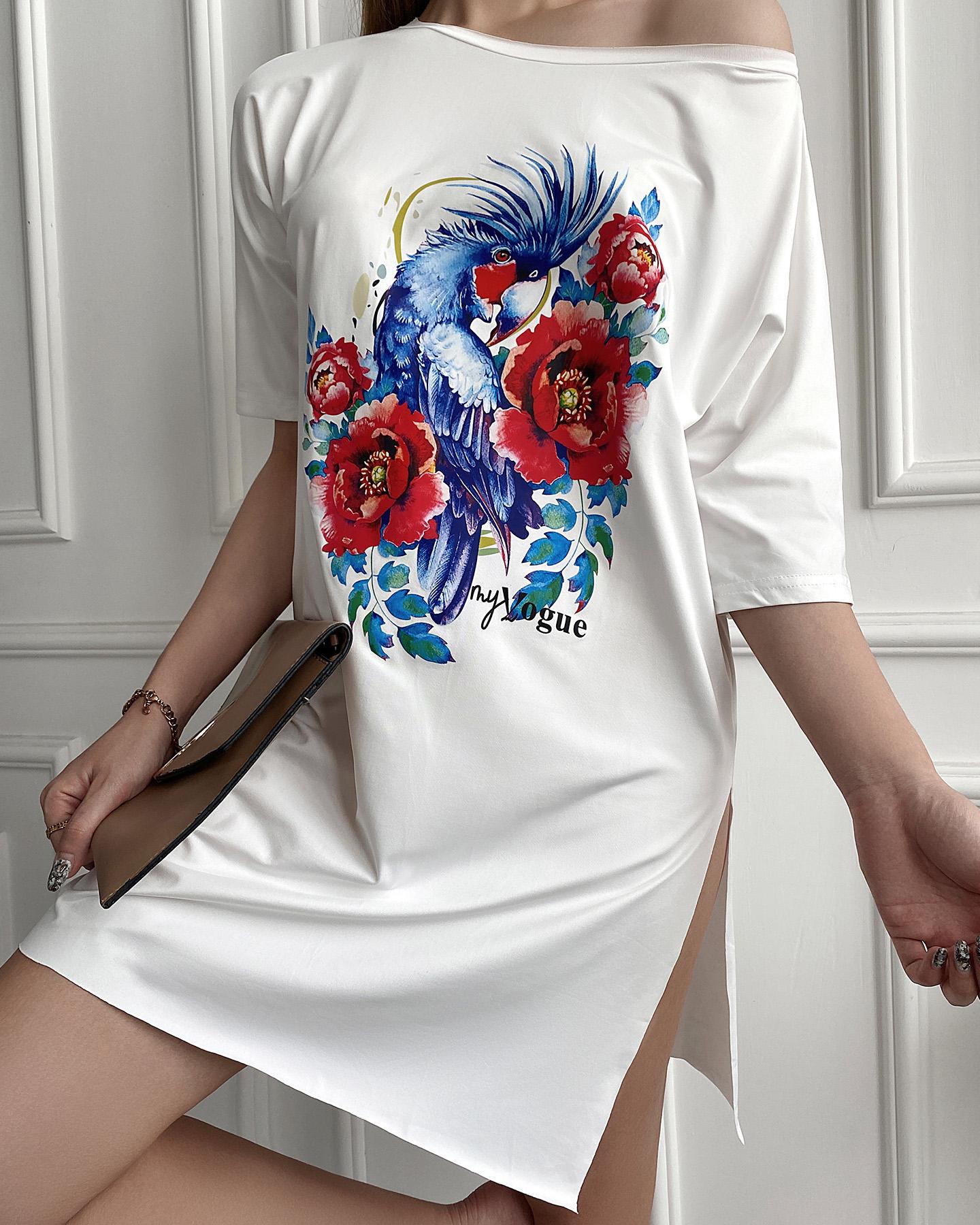 

Floral Letter Print Half Sleeve Slit T-Shirt, White