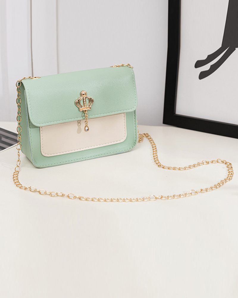 

Crown Decor Lock Chain Strap Flap Shoulder Bag, Green