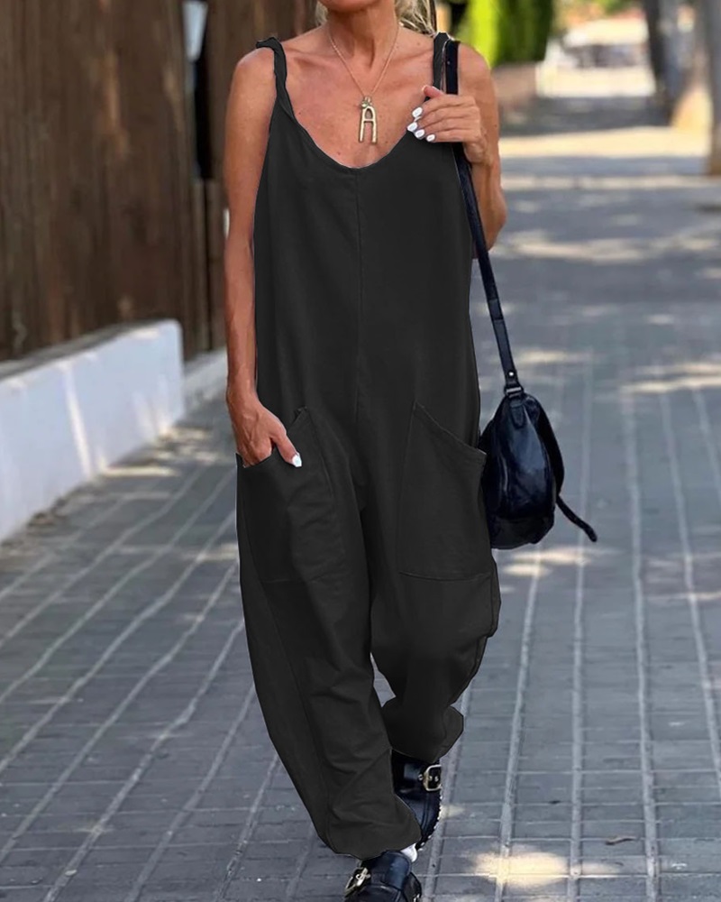 

Pocket Design V-Neck Sleeveless Jumpsuit, Black