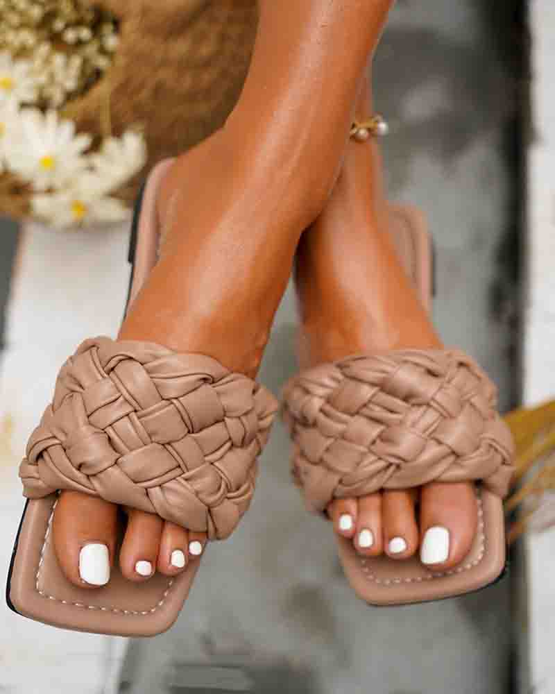 

Square-toe Solid Color Weave Open-toe Flat Slippers, Khaki