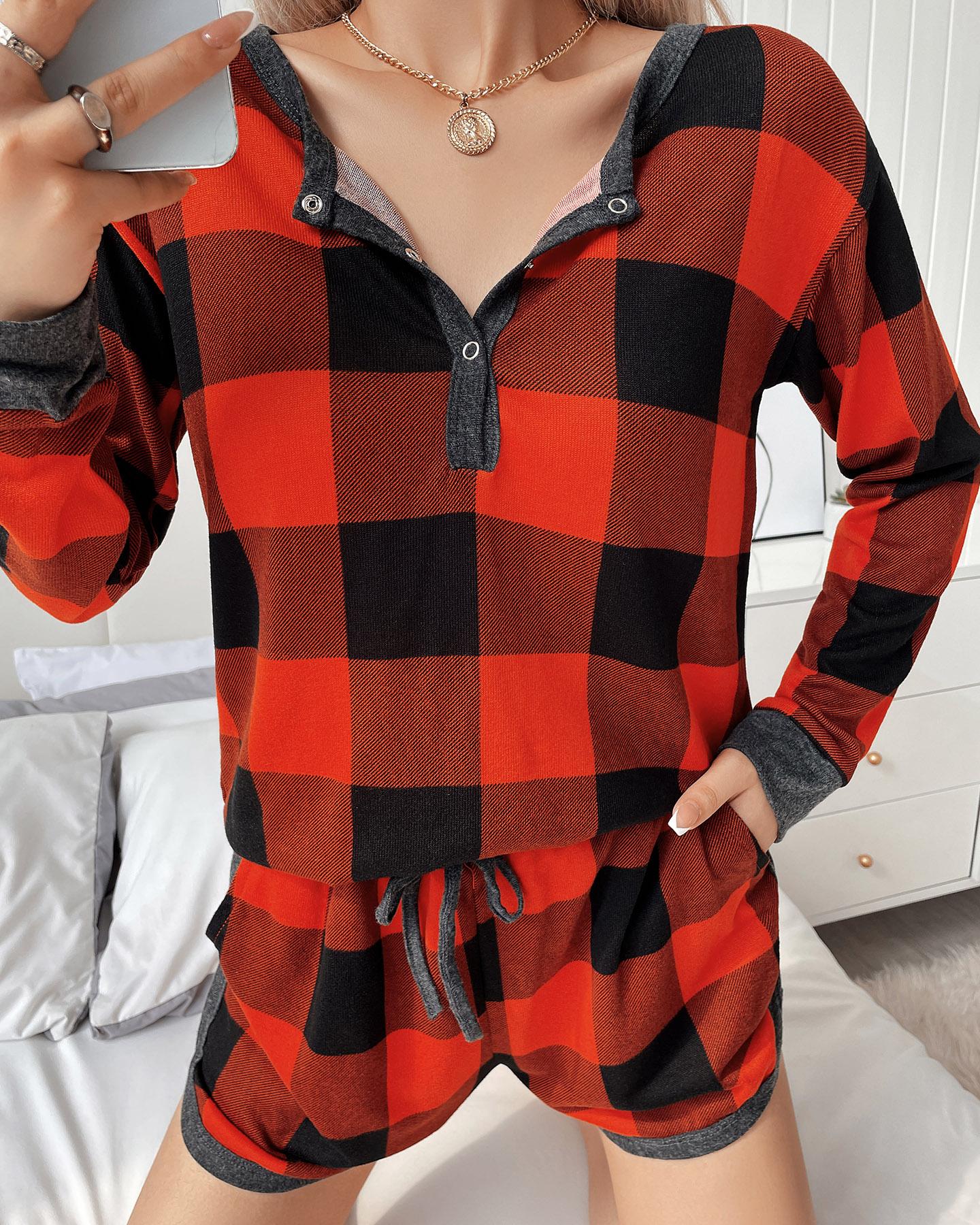 

Plaid Print Long Sleeve Top & Shorts Set, Red