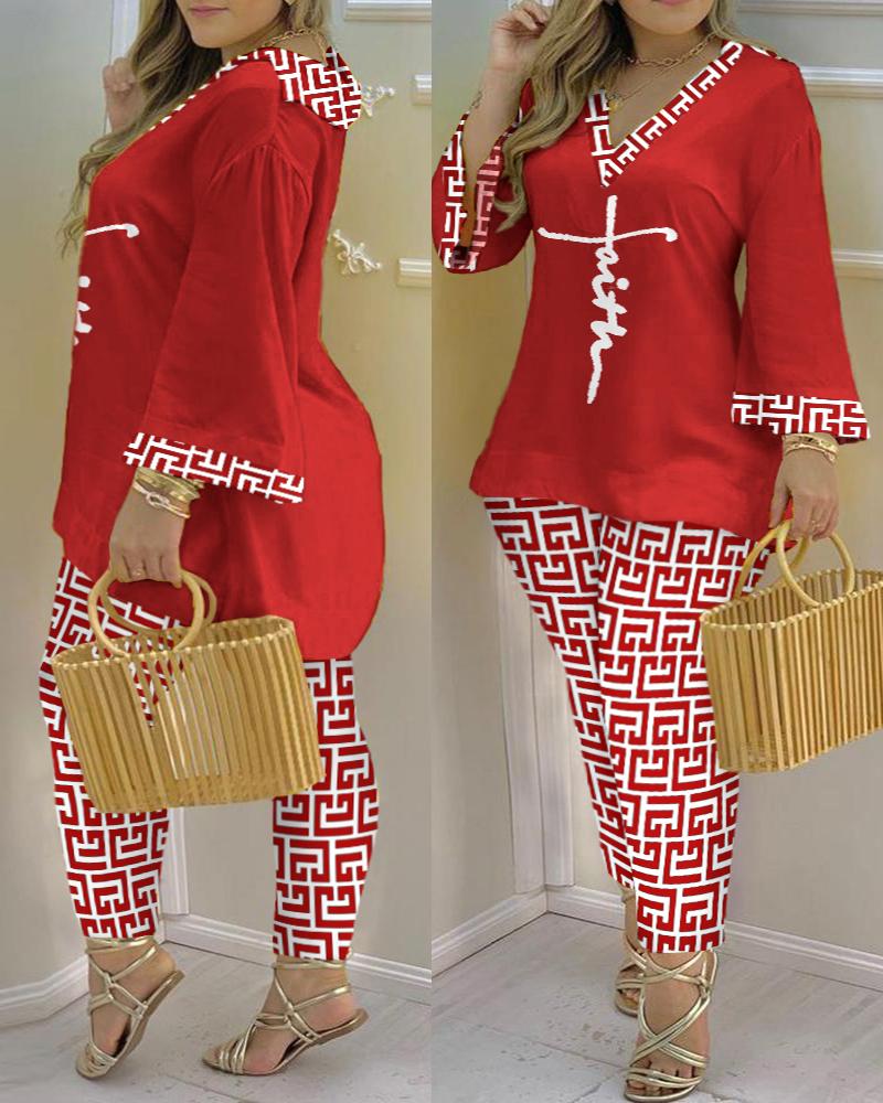 

Plus Size Faith Geometric Print Bell Sleeve Top & Pants Set, Wine red