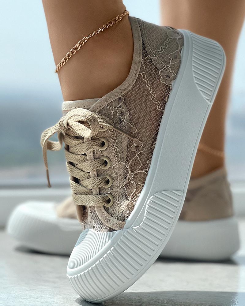 

Contrast Lace Eyelet Sneakers, Khaki