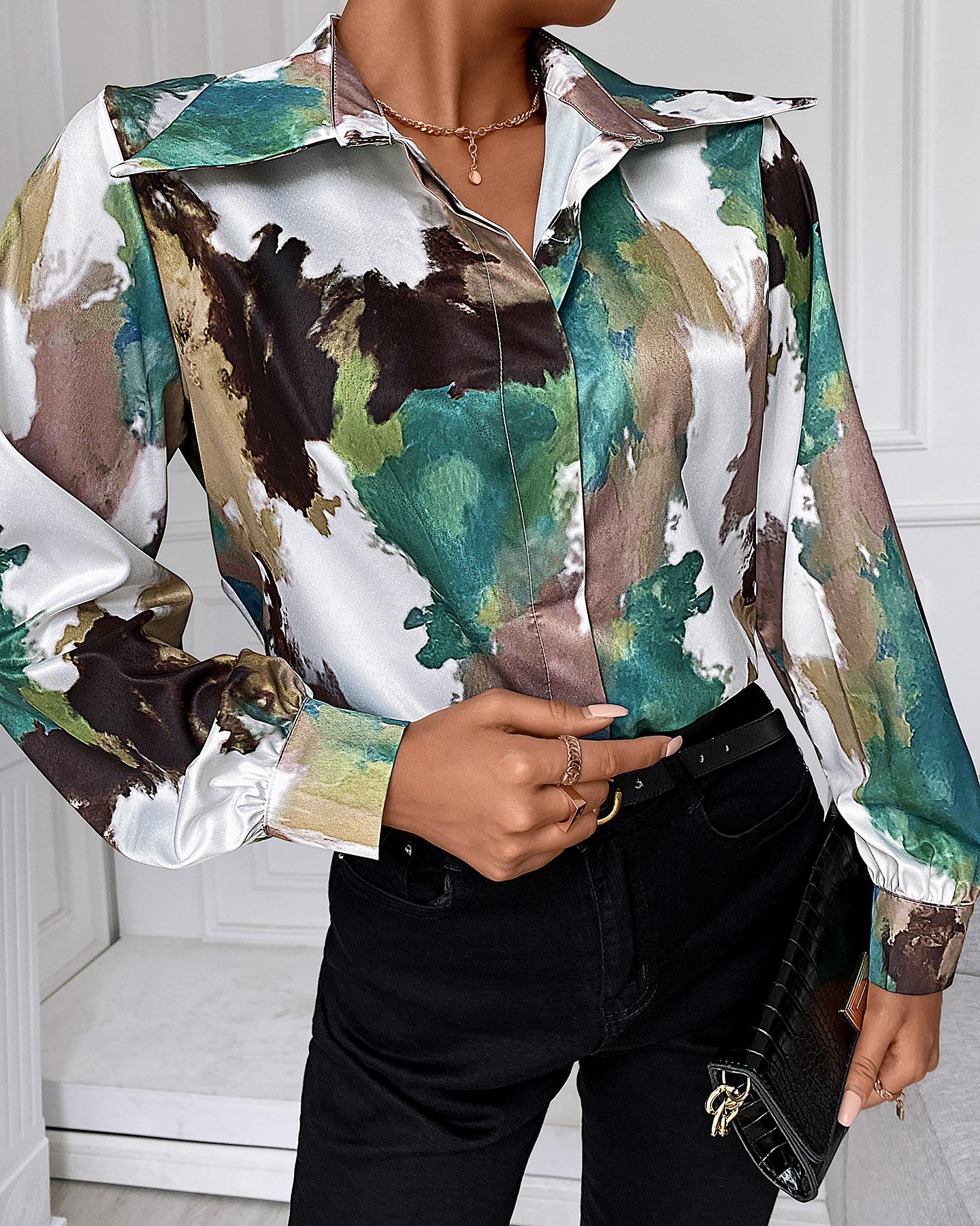 

Buttoned Lantern Sleeve Colorblock Satin Shirt, Green