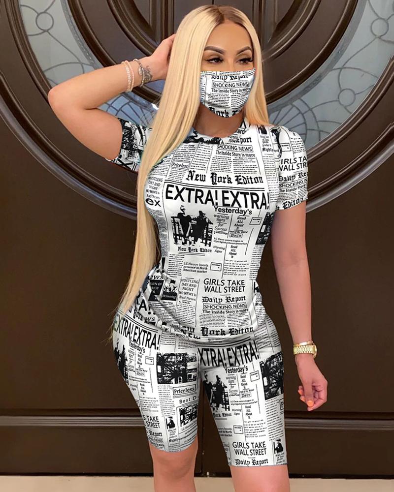 

Newspaper Print Short Sleeve Top With Face Bandana & Shorts Set, White