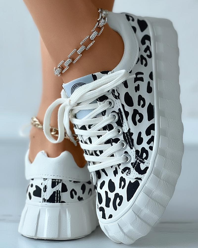 

Eyelet Lace-up Casual Canvas Sneakers, Blackwhite