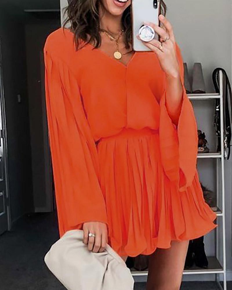 

Bell Sleeve Ruched Frill Hem Casual Dress, Orange