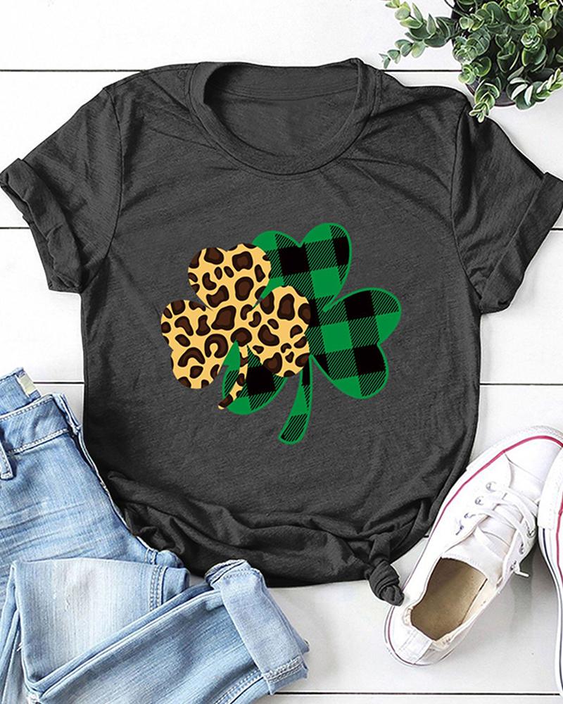 

St.Patrick' Day Clover Print Short Sleeve T-Shirt, Dark grey