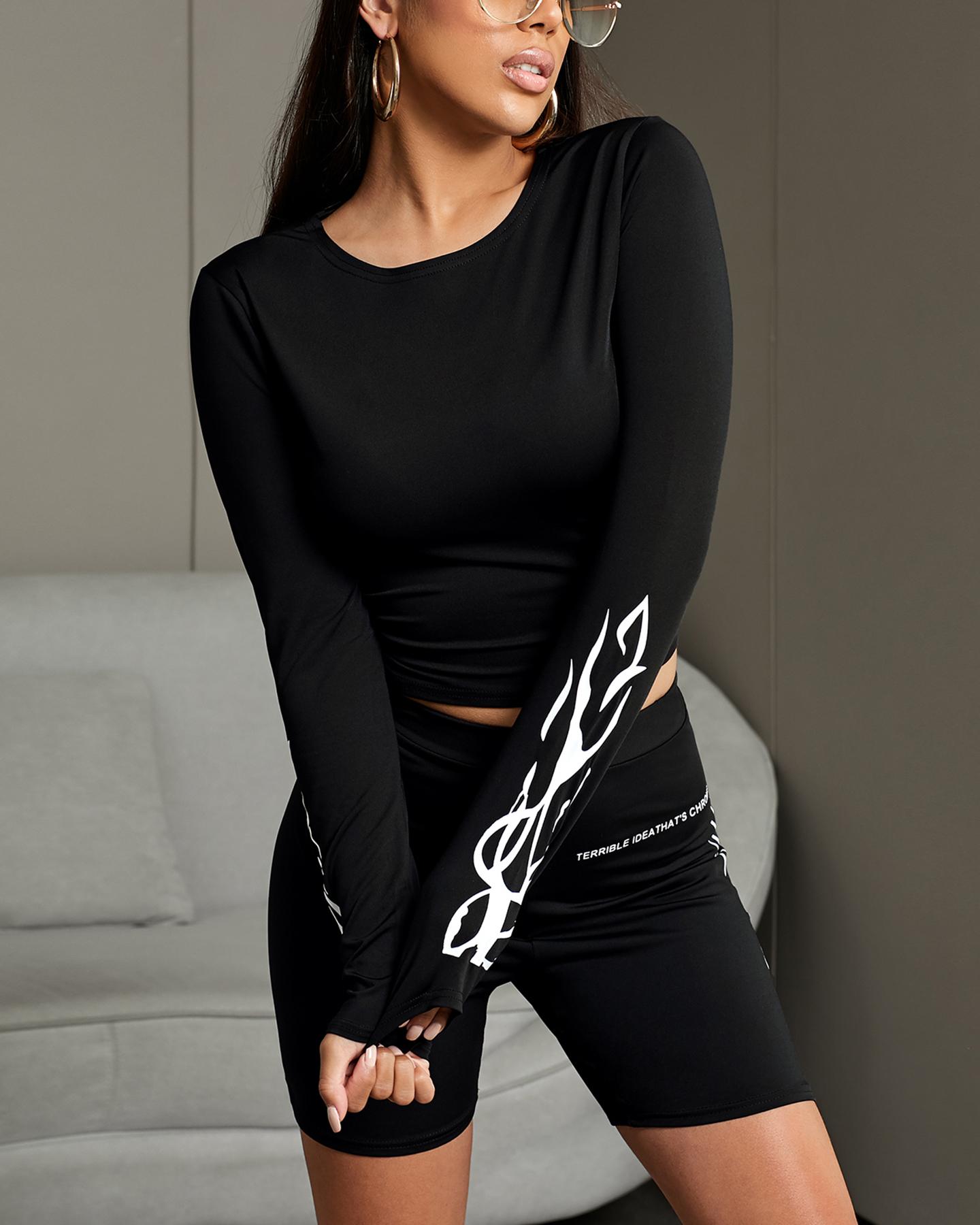 

Long Sleeve Round Neck Print Women Top & Shorts Set, Black