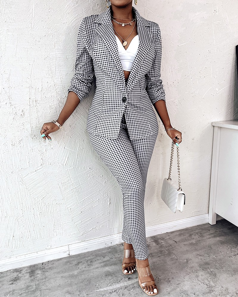 Conjunto de pantalón y blazer con cuello de solapa y estampado a cuadros