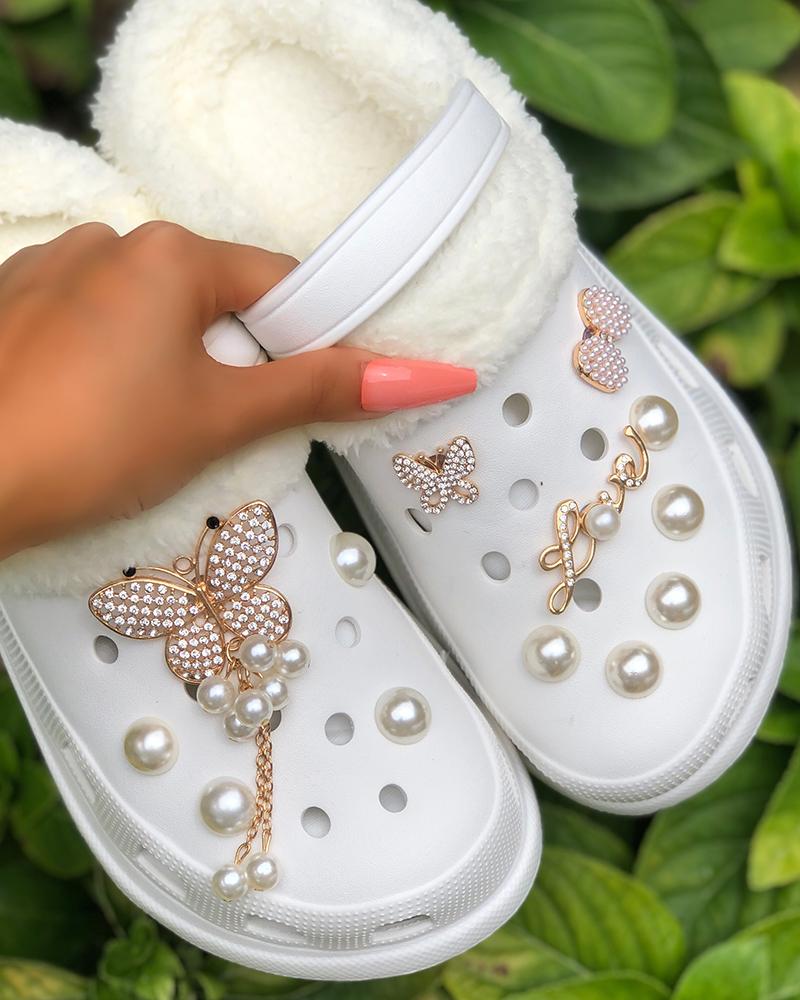 

Rhinestone Butterfly Pattern Beaded Lined Fluffy Clogs, White