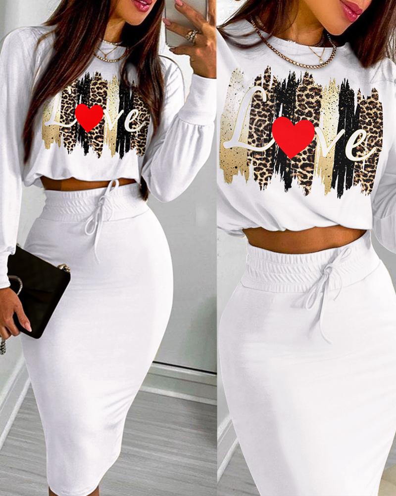 

Leopard Letter Heart Print Long Sleeve Top & Drawstring Shirred Skirt Set, White