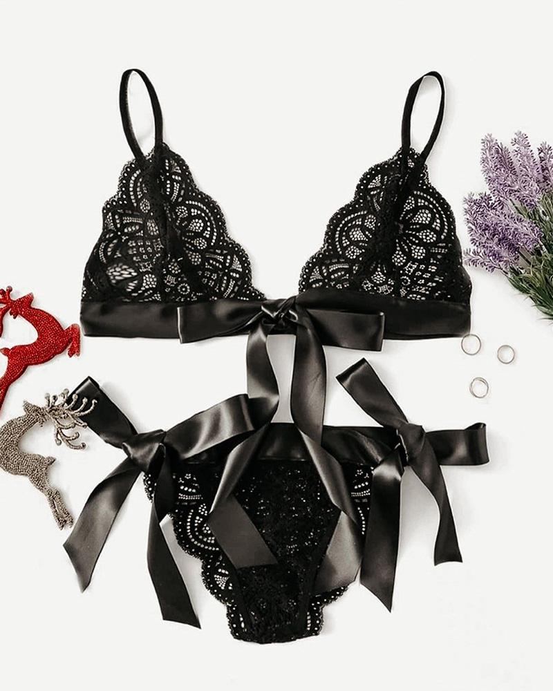 

Scallop Trim Bowknot Decor Lace Bra Set, Black