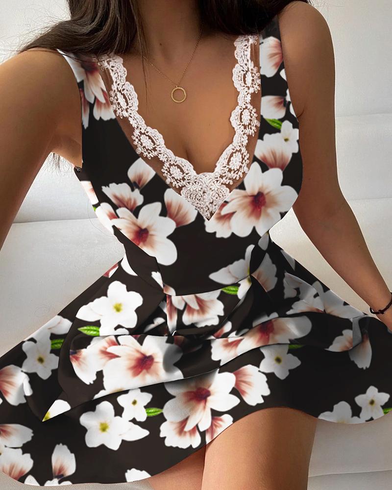 

Lace Hem Thick Strap V-neck Floral Print Dress, Black