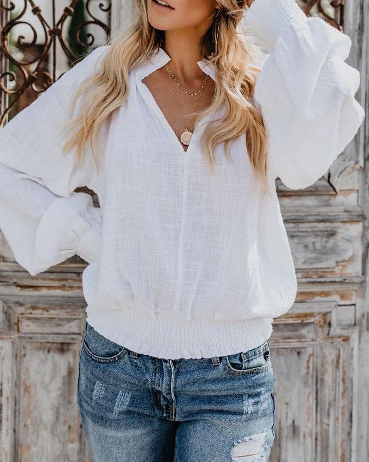 

V-Neck Frill Hem Shirring Casual Top, White
