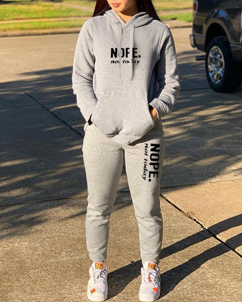 

Letter Print Pocket Design Hooded Sweatshirt & Pants Set, Gray
