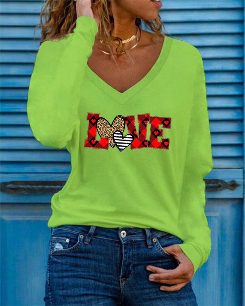 

Letter Heart Print V-Neck Long Sleeve Top, Green