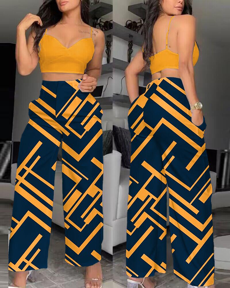 

Spaghetti Strap Crop Top & Geometric Print Pants Set, Yellow