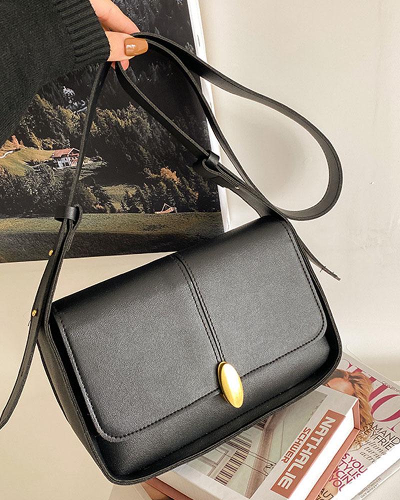 

Lock Flap Shoulder Bag, Black