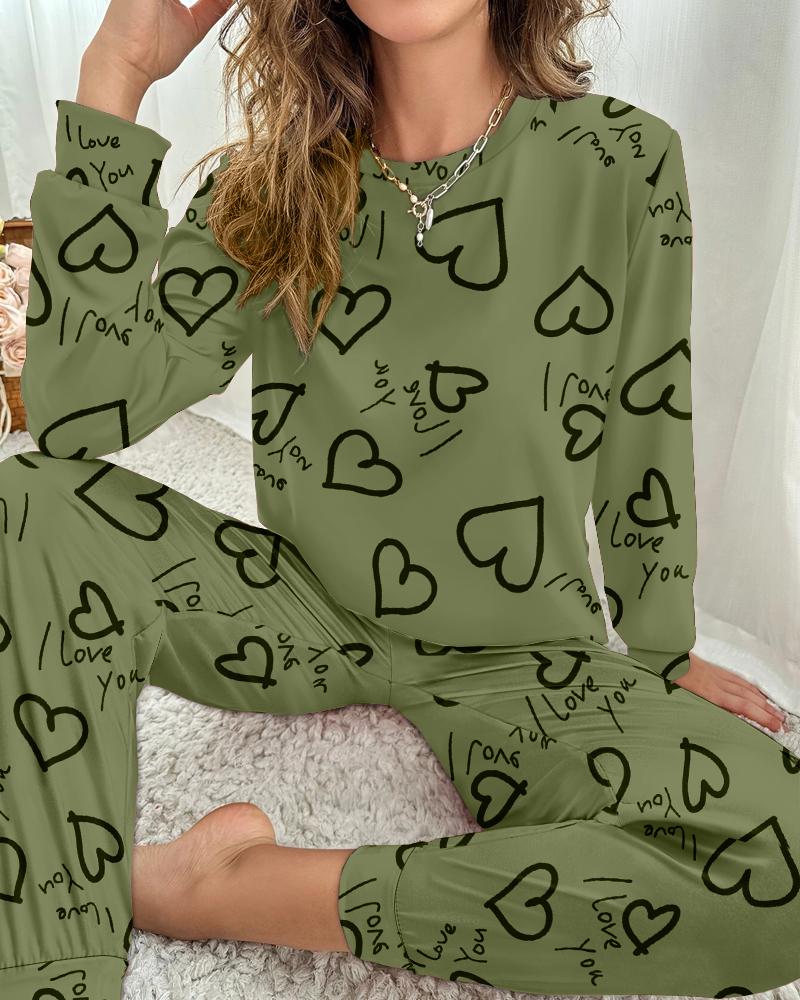 

I Love You Heart Print Round Neck Pajamas Set, Army green